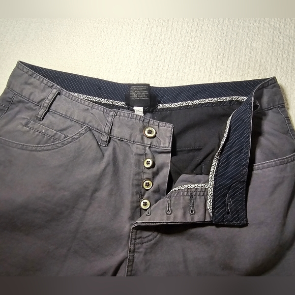 Mens Gray Khaki Pants 34x32 - Picture 2 of 3